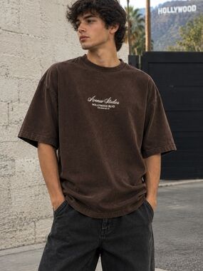 Cotton On Brown Boxy Graphic Tee L | Hollywood Blvd LA Streetwear |